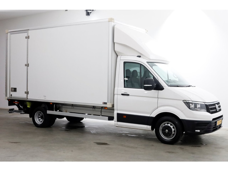50902742-volkswagen-crafter-11
