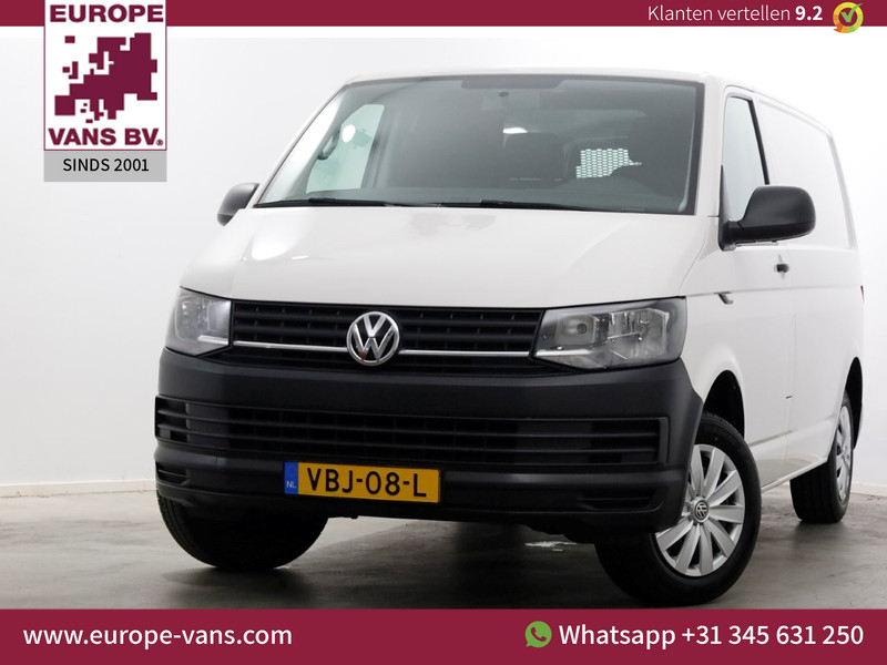 50902932-volkswagen-transporter-1