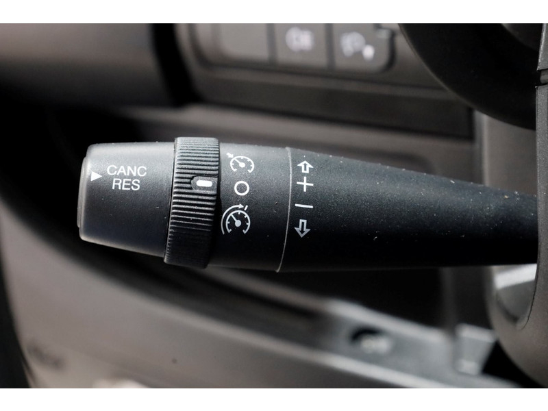 50954582-peugeot-boxer-17