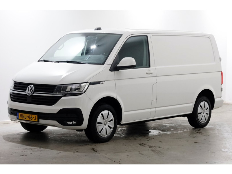 50966197-volkswagen-transporter-8