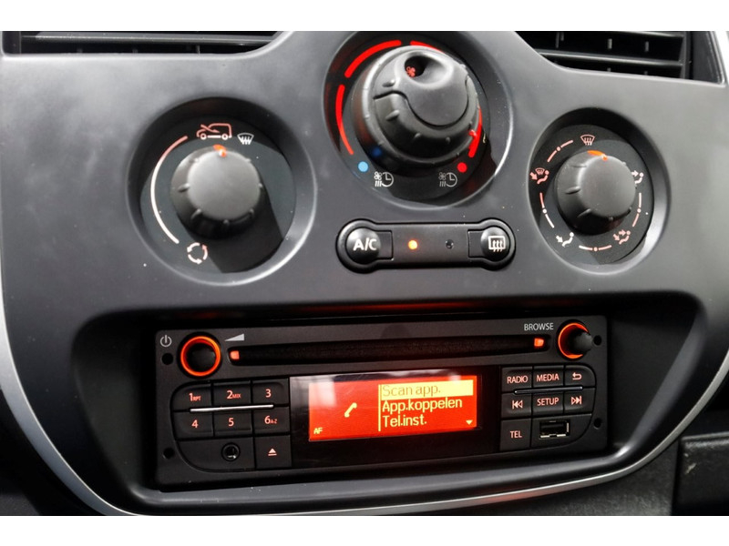 50991540-renault-kangoo-18