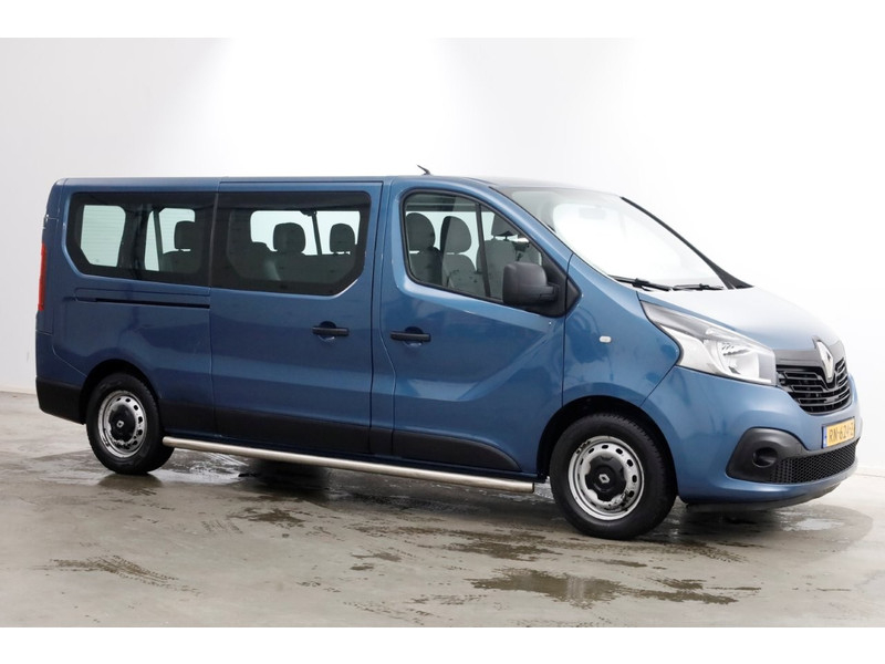 51000928-renault-trafic-13
