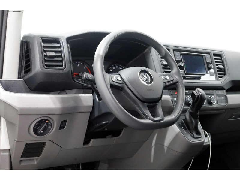 51002880-volkswagen-crafter-15