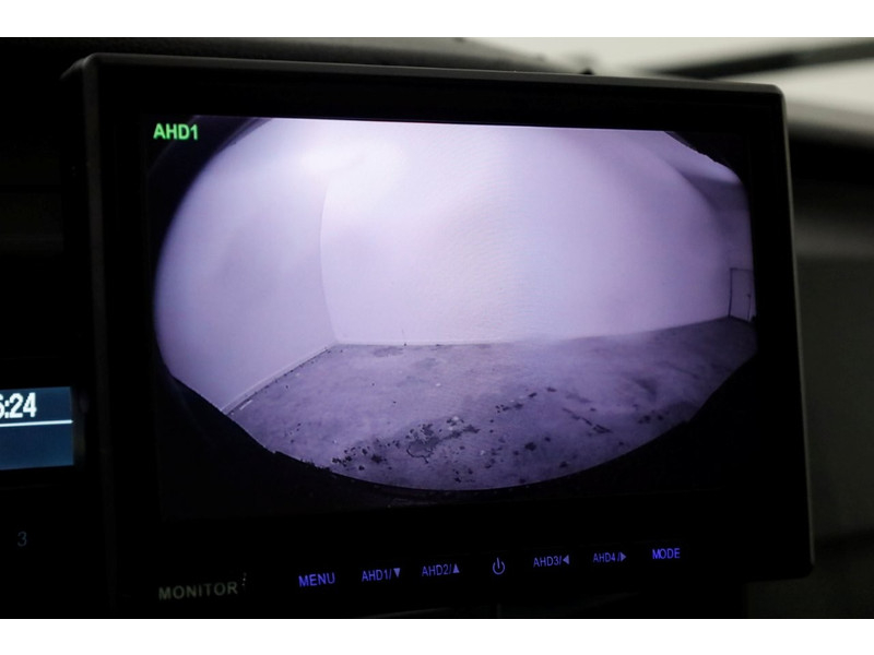 51079181-ford-transit-13