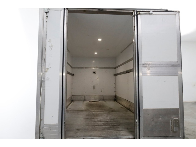 51079181-ford-transit-5