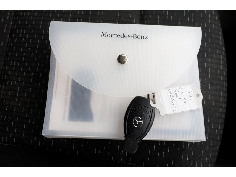 51081656-mercedes-benz-evito-8