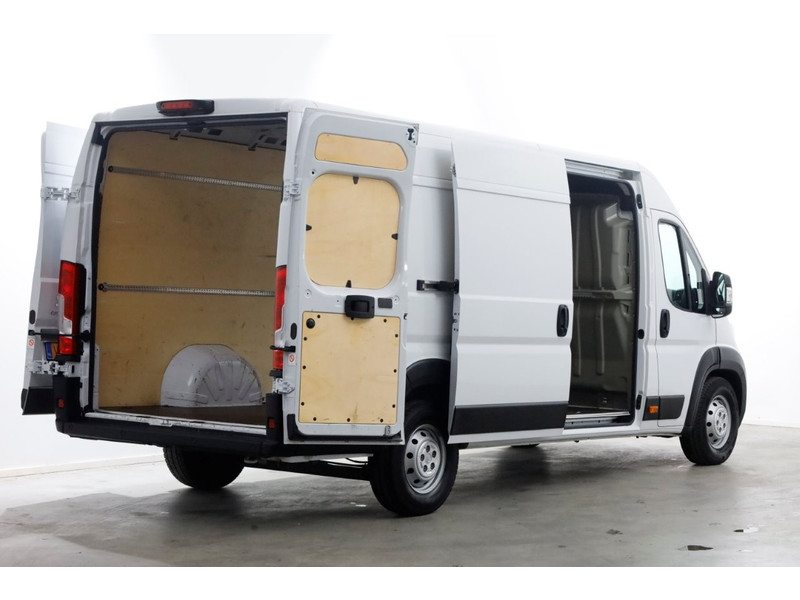 51172397-citroen-jumper-12