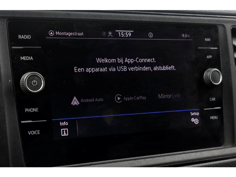 51179220-volkswagen-crafter-16