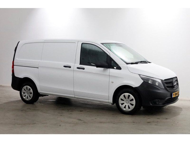 51179773-mercedes-benz-vito-10