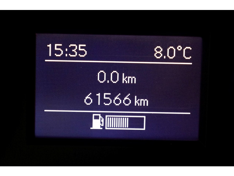 51179773-mercedes-benz-vito-13