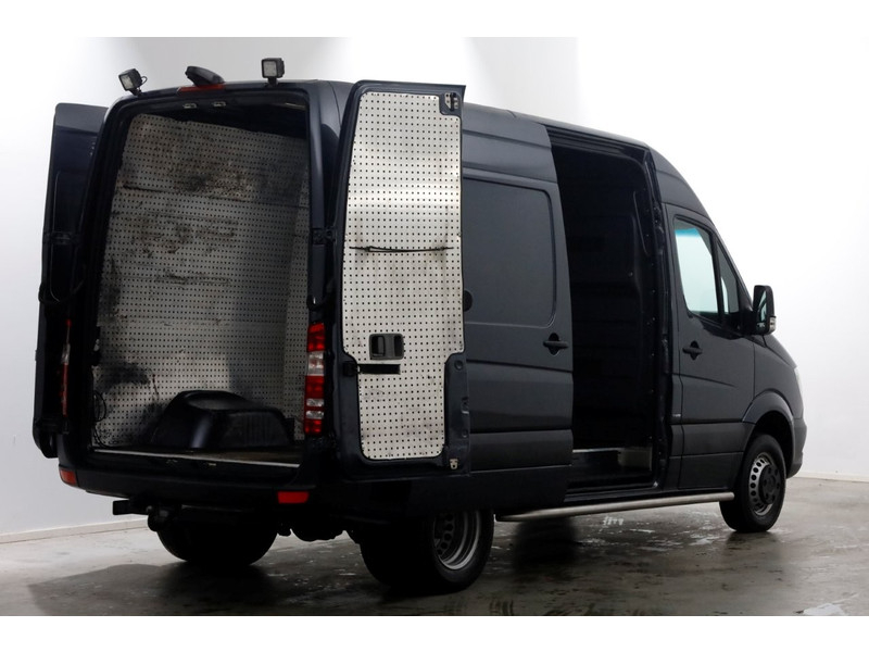 51180041-mercedes-benz-sprinter-12