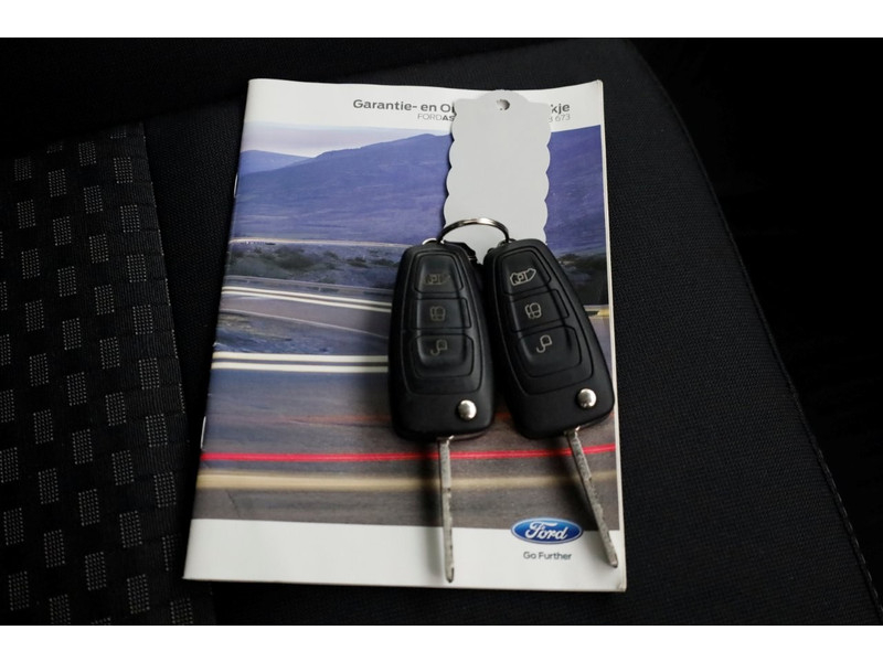 51224642-ford-transit-custom-6