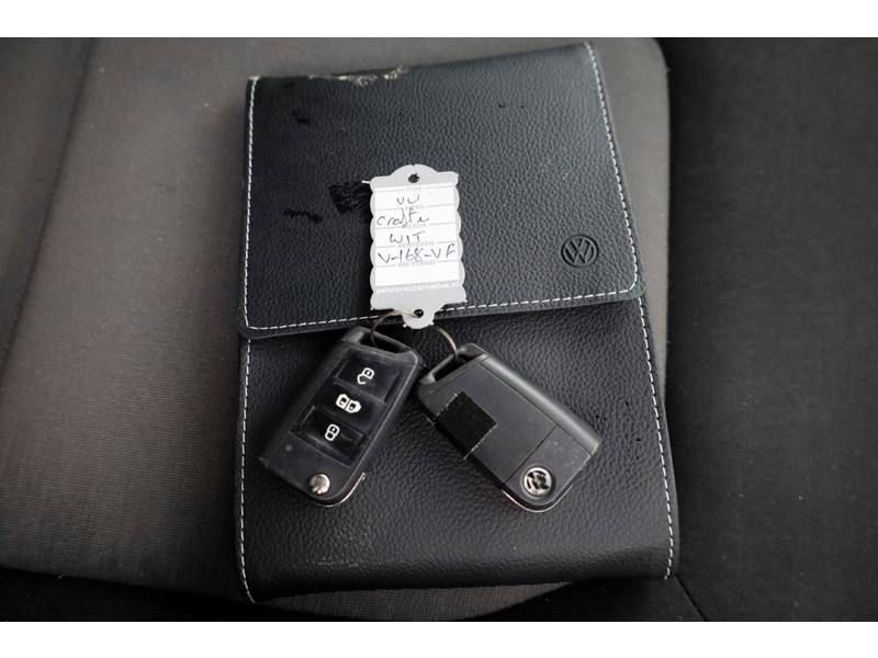 51227171-volkswagen-crafter-7