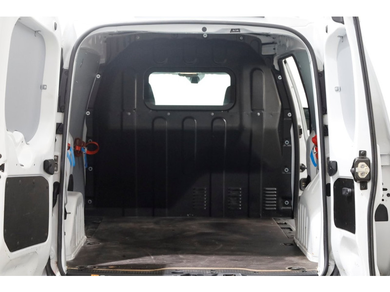 51246724-renault-express-5