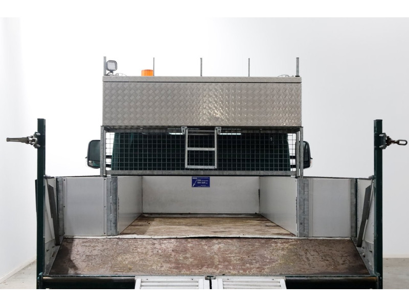 51249643-mercedes-benz--18