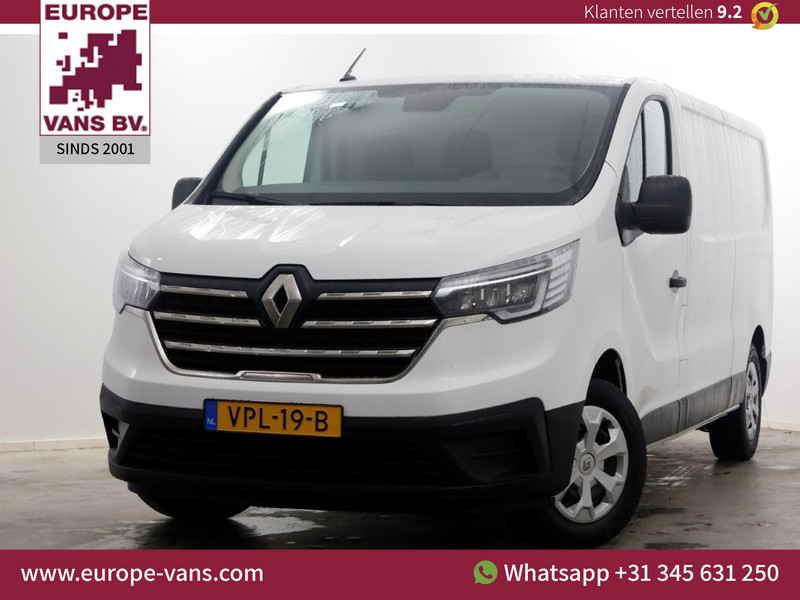 51280936-renault-trafic-1