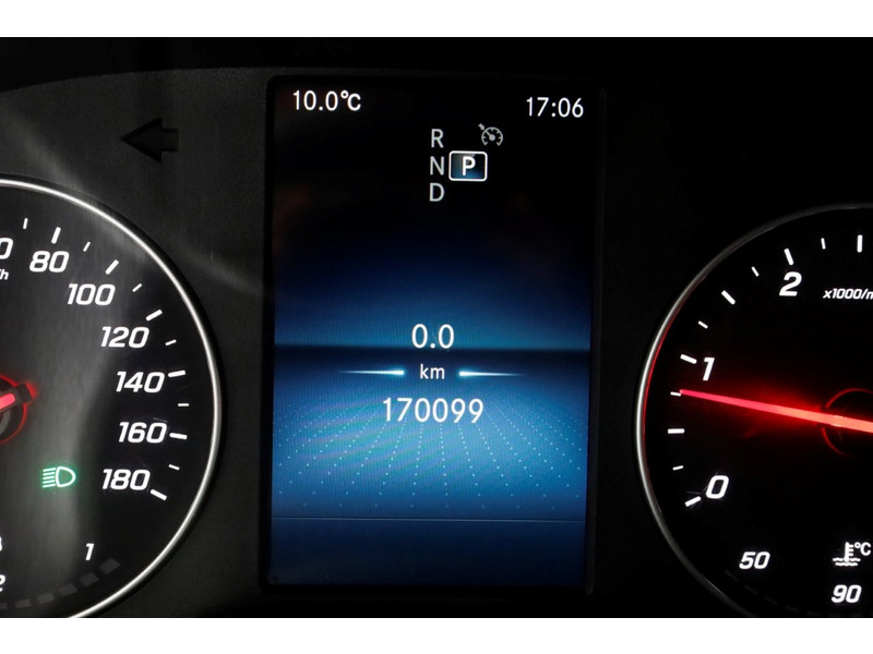 51310853-mercedes-benz-sprinter-18