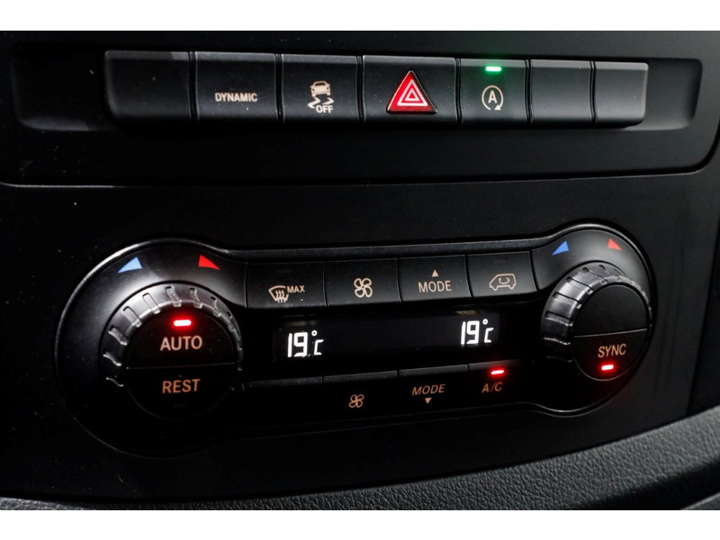 51311161-mercedes-benz-vito-15