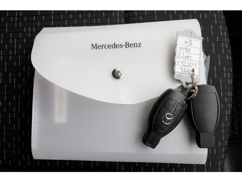 51311463-mercedes-benz-vito-9