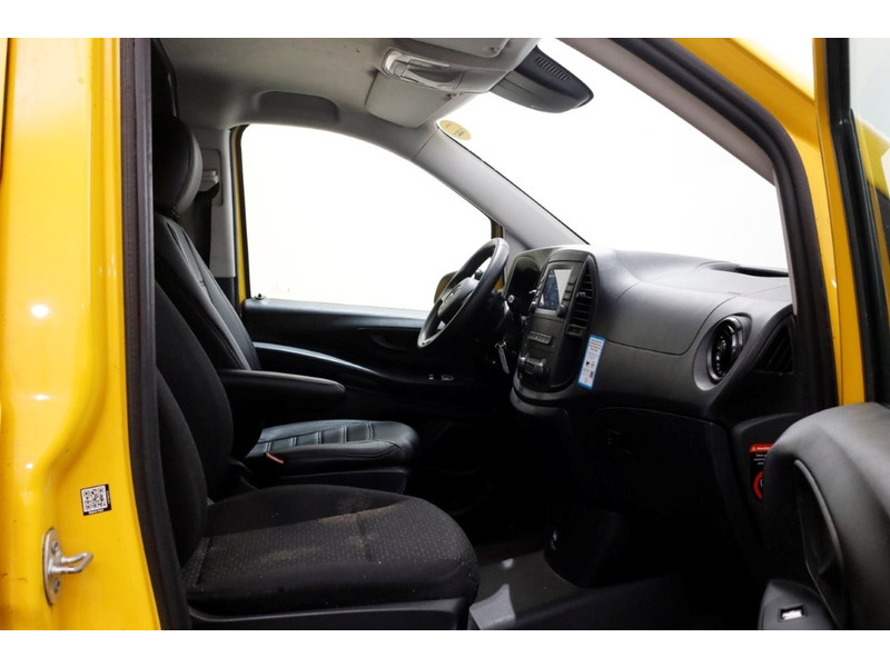 51323928-mercedes-benz-evito-5