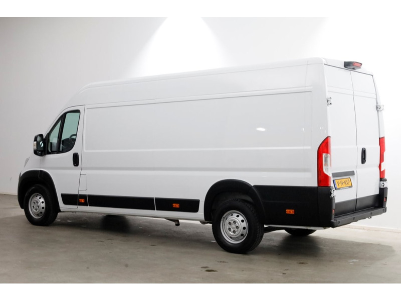 51324057-citroen-jumper-9