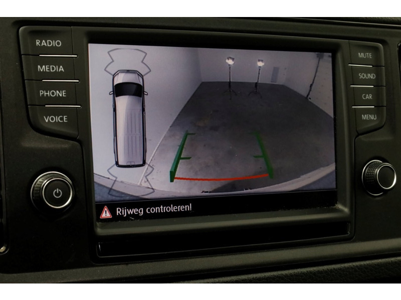 51345015-volkswagen-crafter-15