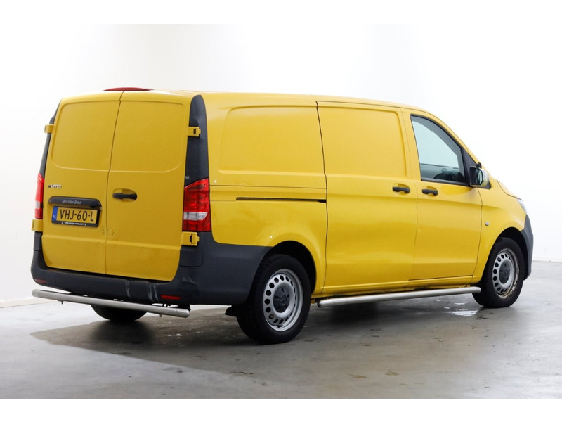 51389375-mercedes-benz-evito-2