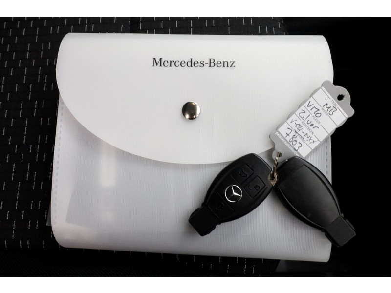 51389819-mercedes-benz-vito-8