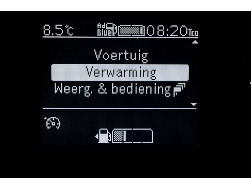 51406487-mercedes-benz--20