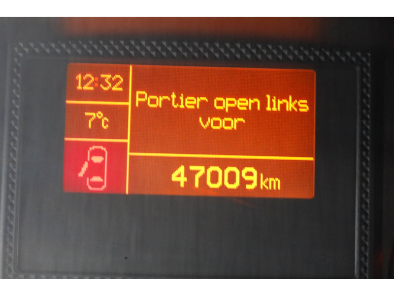 51431414-citroen-jumper-20