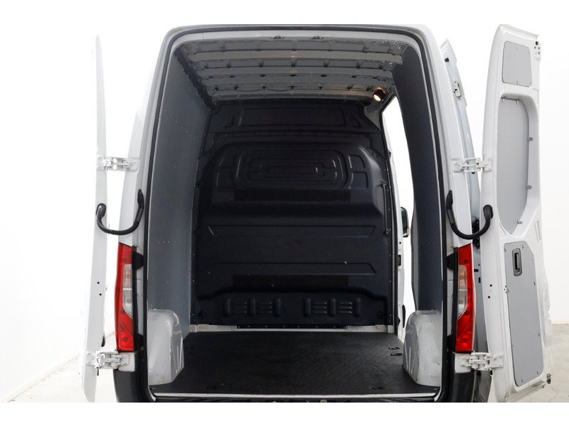 51480644-mercedes-benz-sprinter-5