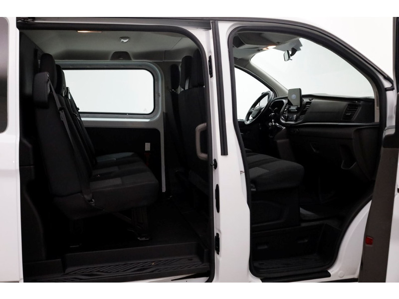 51507958-ford-transit-custom-3