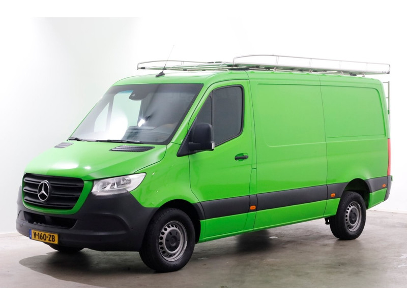 51645271-mercedes-benz-sprinter-10