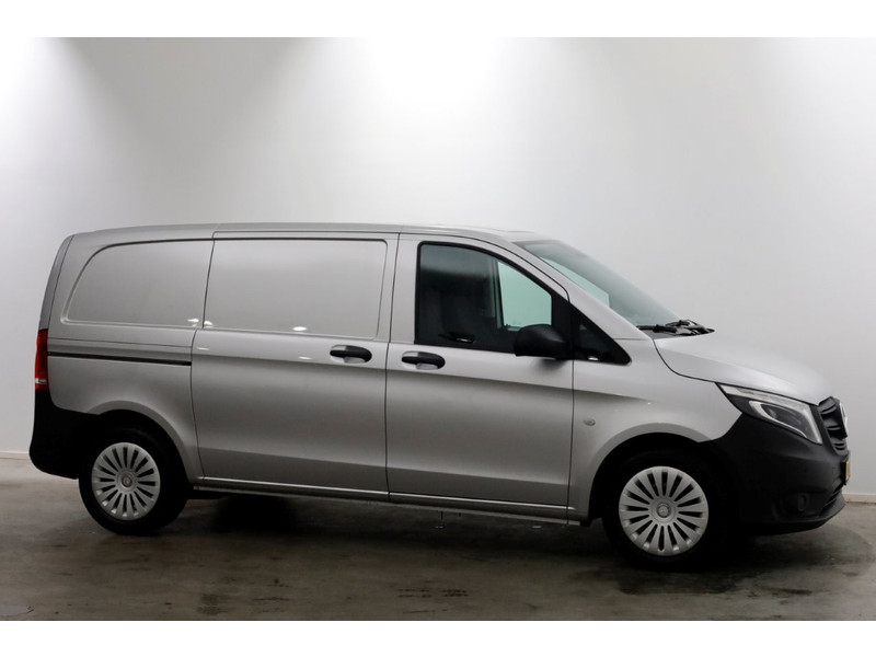 51646519-mercedes-benz-vito-16