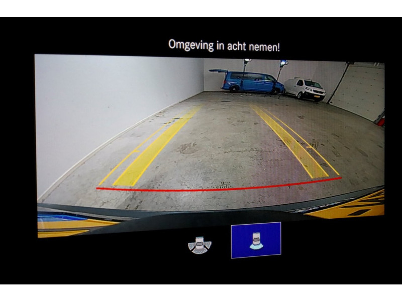 51646519-mercedes-benz-vito-23