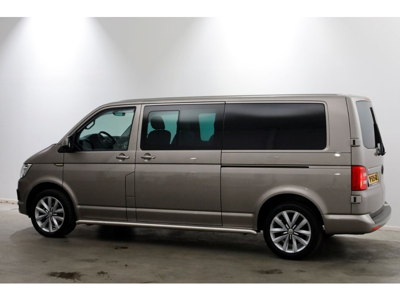 51647809-volkswagen-transporter-11