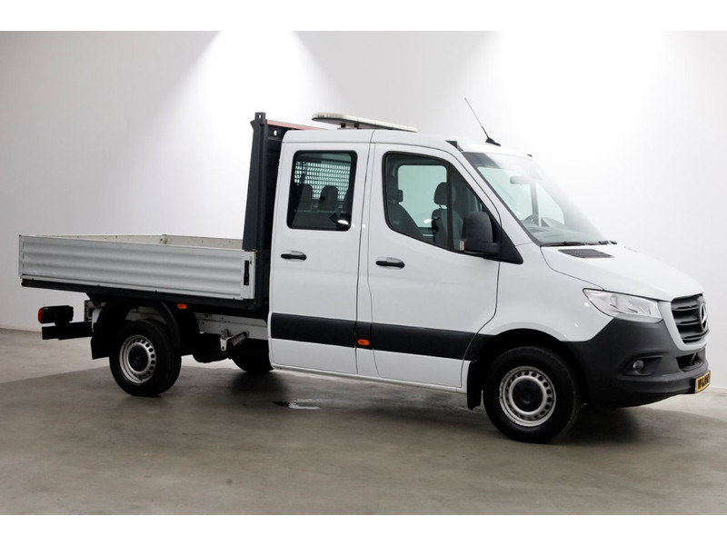 51736611-mercedes-benz-sprinter-12