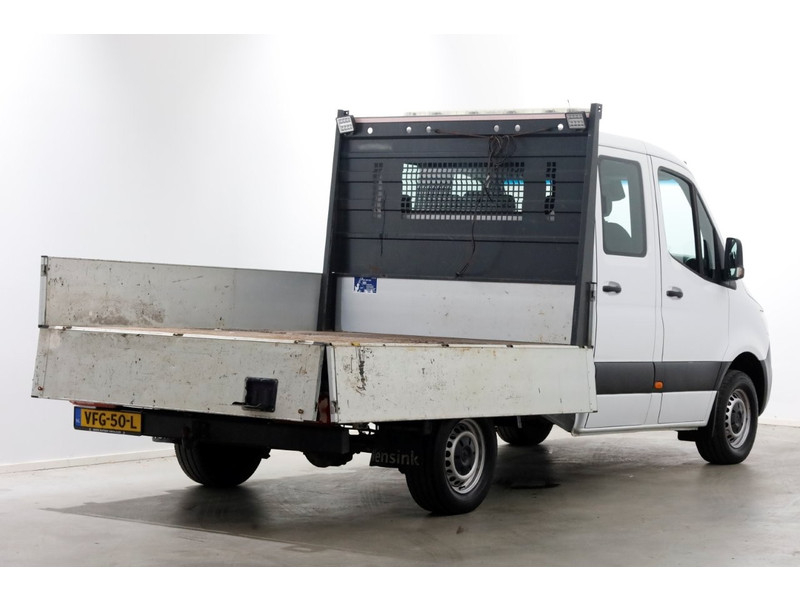 51736611-mercedes-benz-sprinter-14