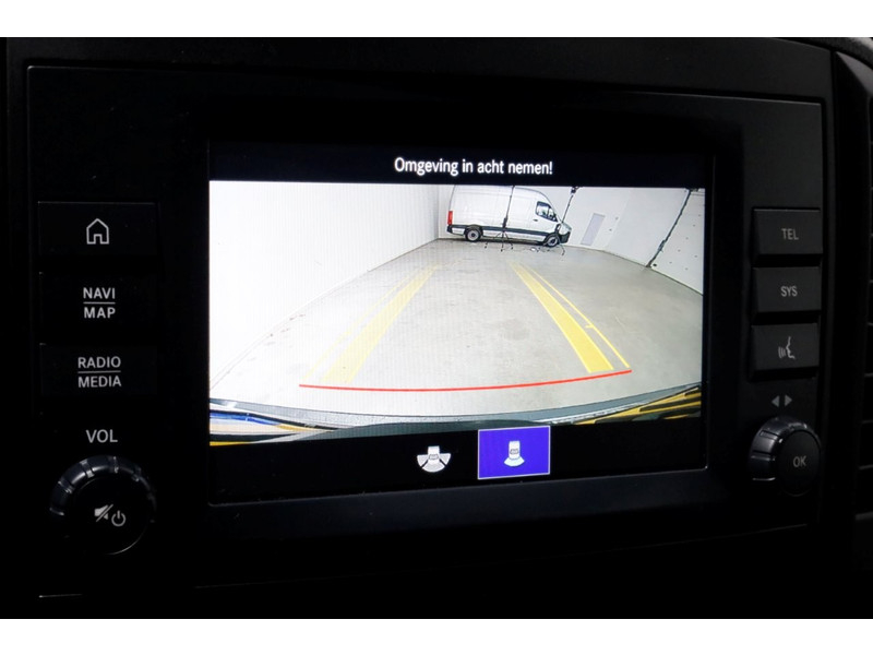 51737073-mercedes-benz-vito-13