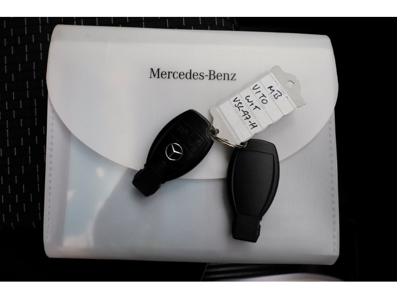 51737073-mercedes-benz-vito-6