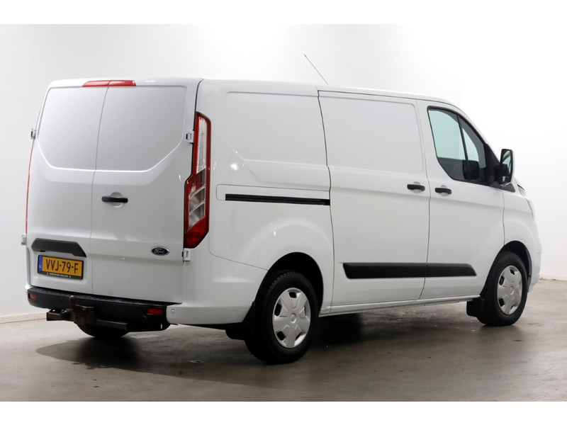 51802390-ford-transit-custom-2