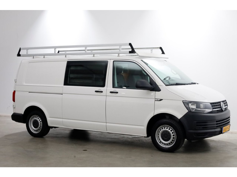 51802469-volkswagen-transporter-10
