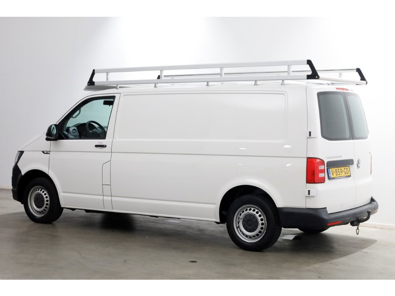 51802469-volkswagen-transporter-9