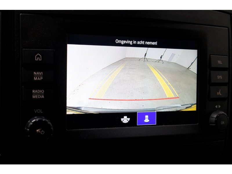 51832795-mercedes-benz-evito-15