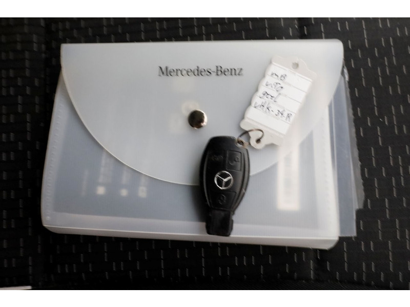 51833534-mercedes-benz-evito-8