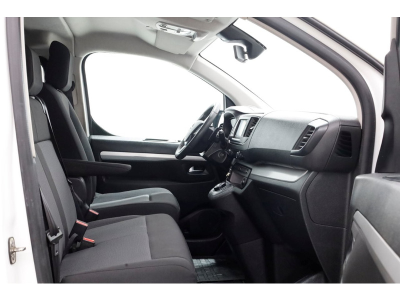 51852653-opel-vivaro-6