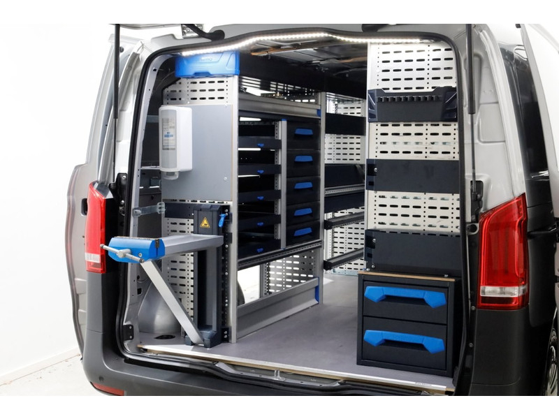 51862736-mercedes-benz-vito-14