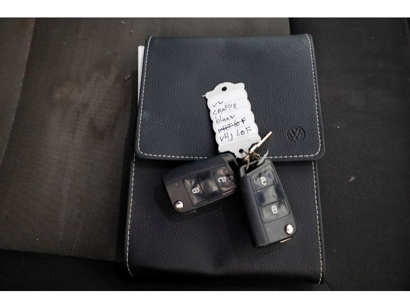 51863743-volkswagen-crafter-6