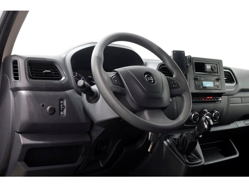 51864260-opel-movano-13