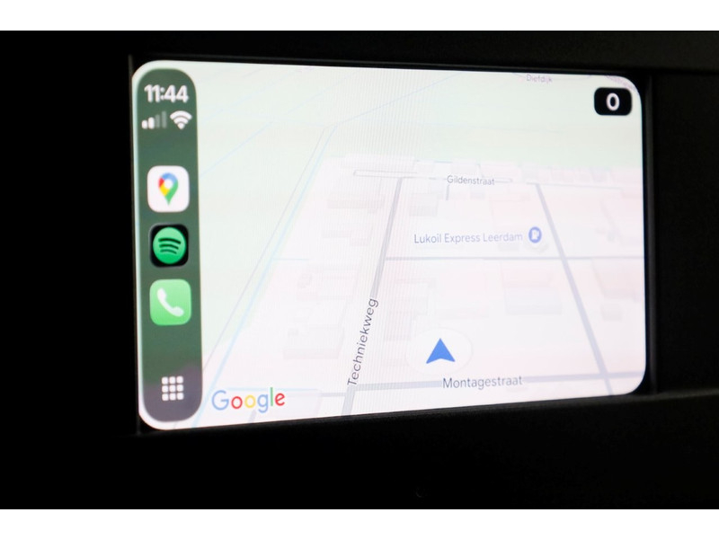 51907462-mercedes-benz-sprinter-16